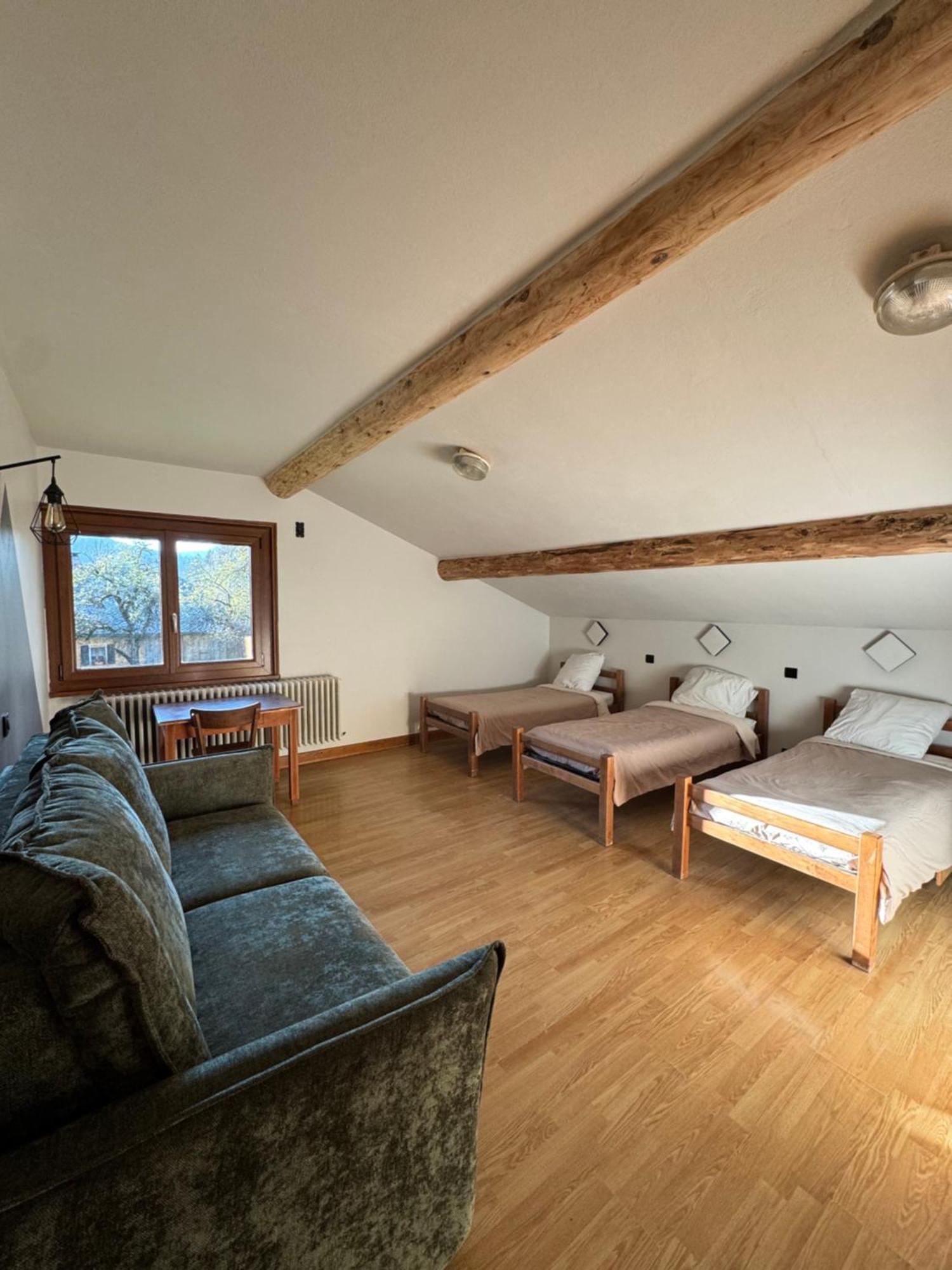 L'Ardesia Hostel Morzine Εξωτερικό φωτογραφία